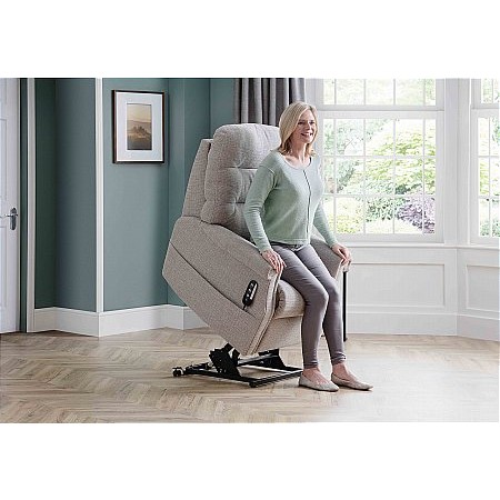 4084/Celebrity/Sandhurst-Riser-Recliner-Chair-with-Adjustable-Headrest